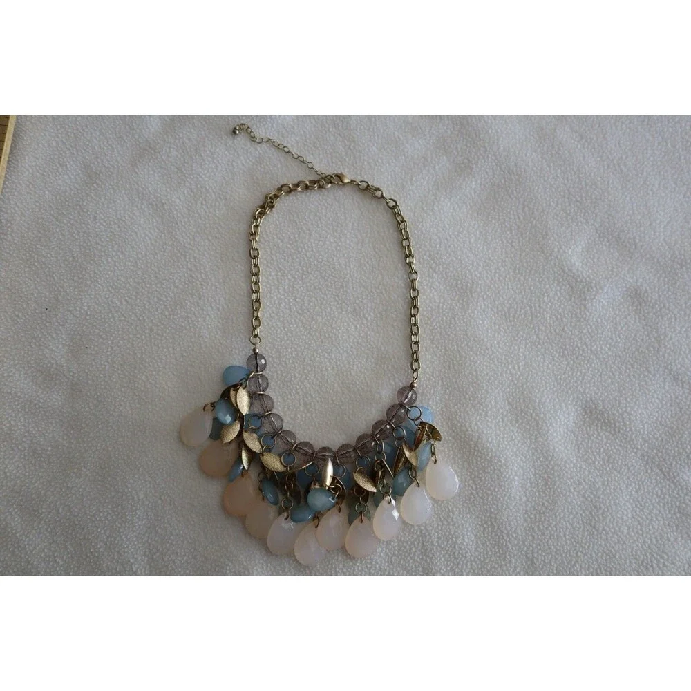 Lot Light Off-white Blue Necklace Gold Tone Dangle Pendant Chandelier Floral